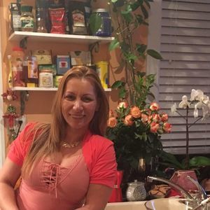 Meet your Posher, Gina