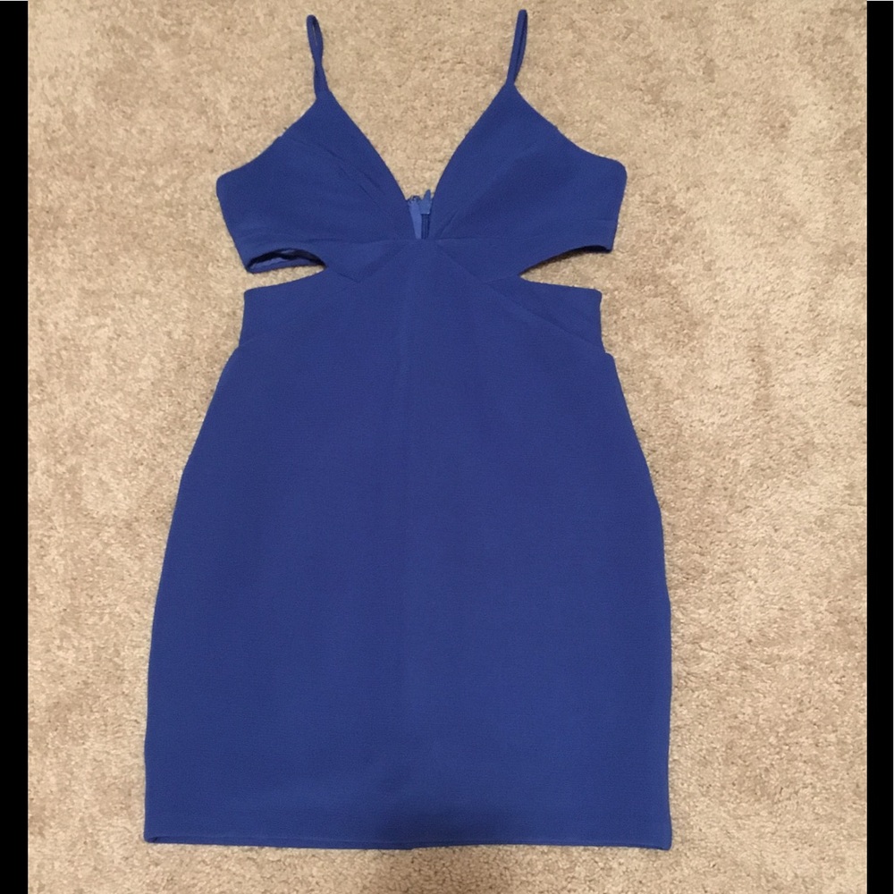 Bebe dress
