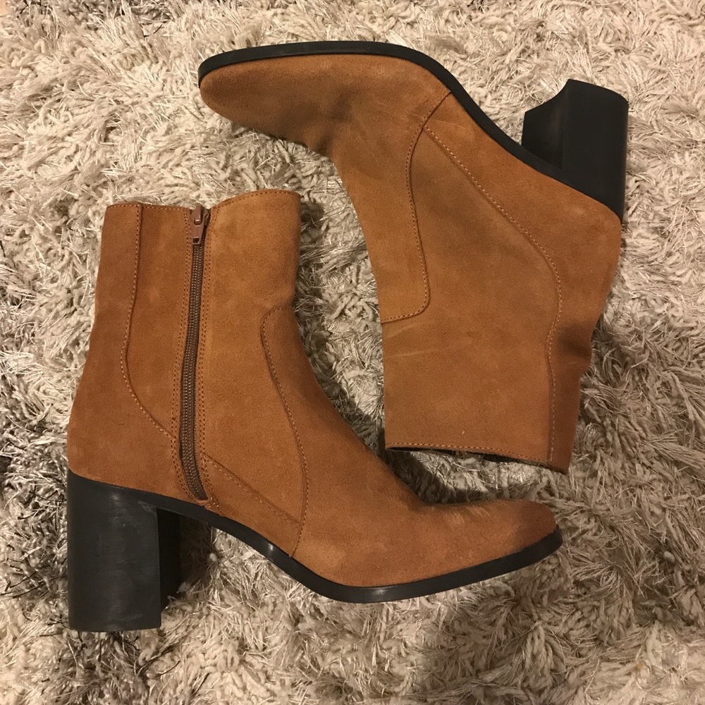 Zara tan suede booties Gently used