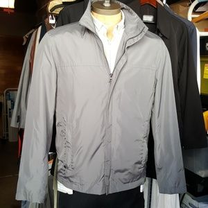 Light weight jacket