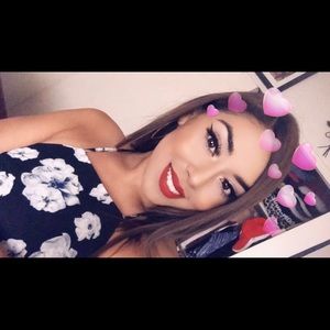 Meet your Posher, Janet