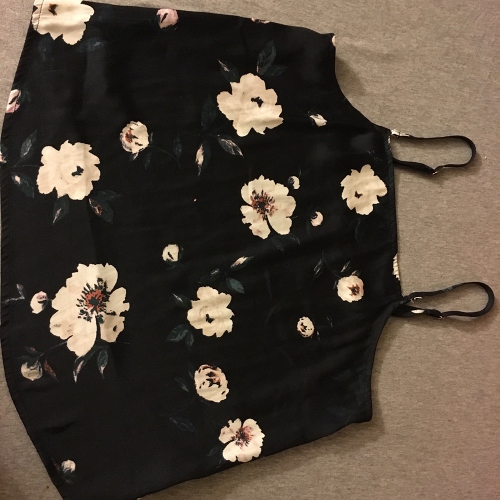 Kendal and Kylie crop top