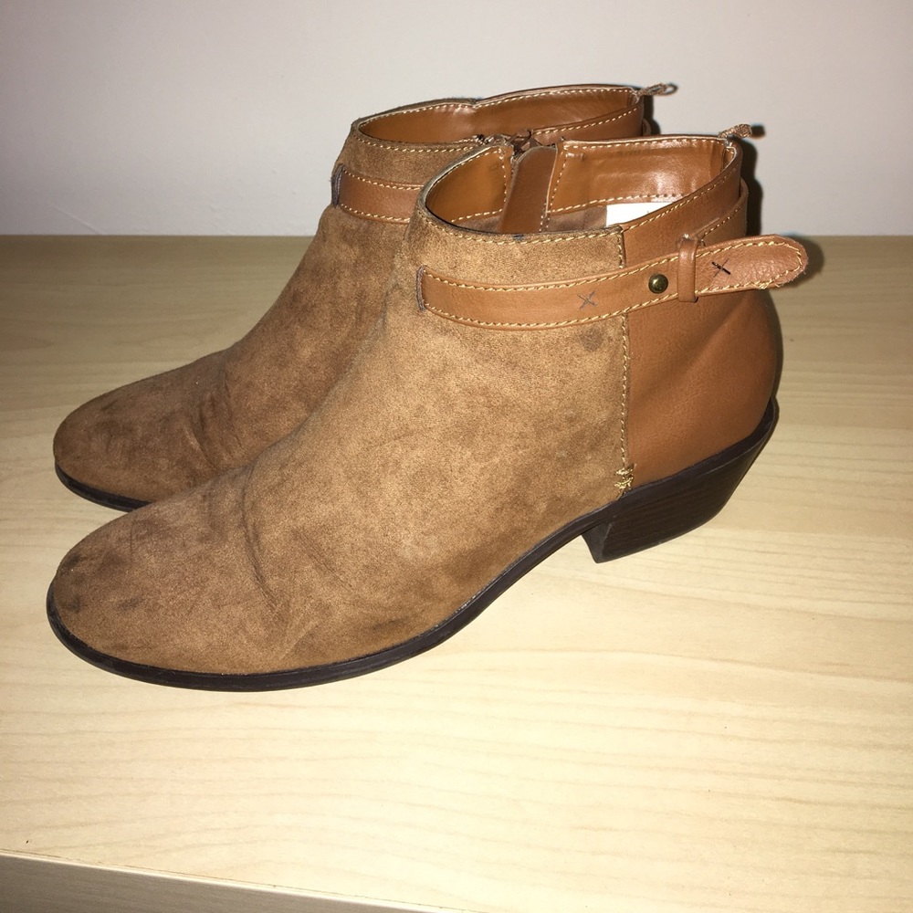 Old Navy ankle booties
