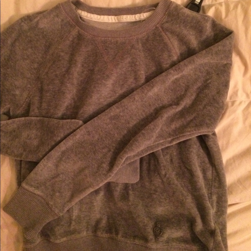 Hollister grey sweat shirt