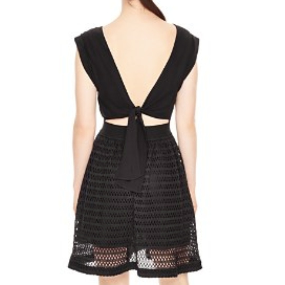 Stunning SANDRO Cindy Open-Back Dress - Picture 3 of 5