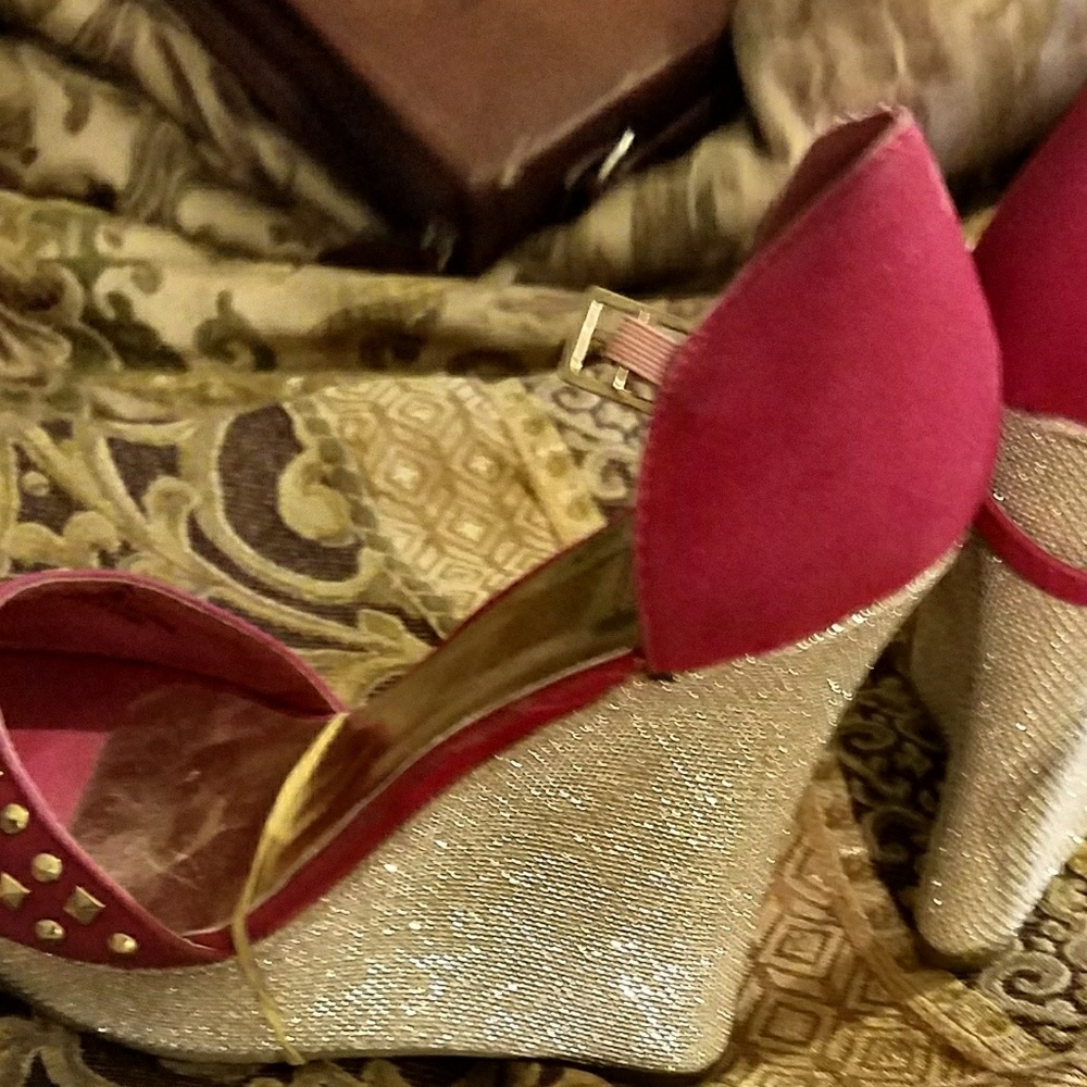 Beautiful hot pink shoes with rhinestone heel