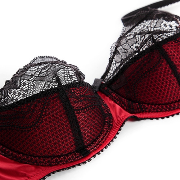 Women Bra Set - Picture 4 of 4