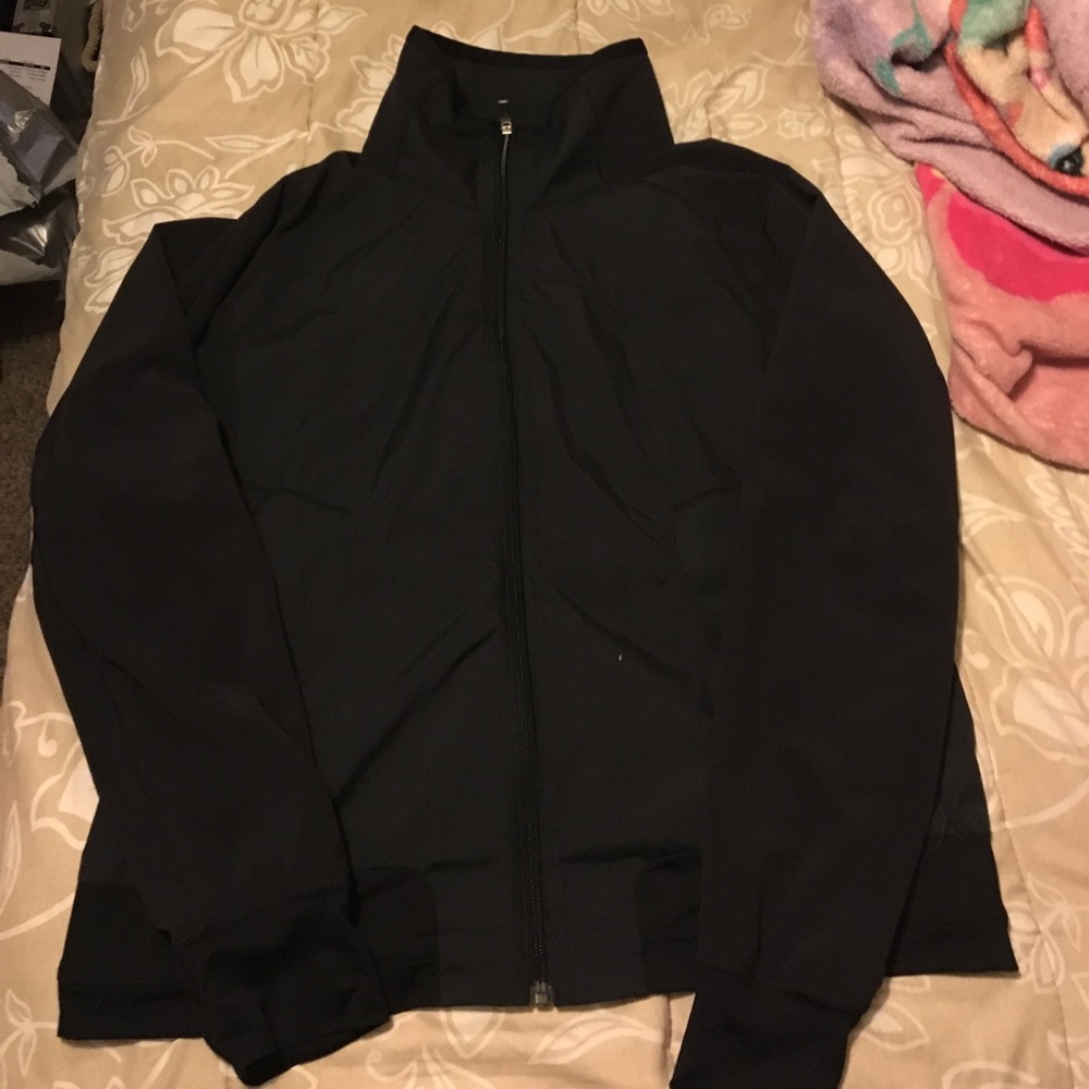 Reposh LuluLemon Black jacket
