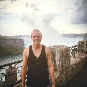 Meet your Posher, Collin