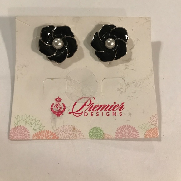 Cute as a button earrings premier designs - Picture 1 of 1