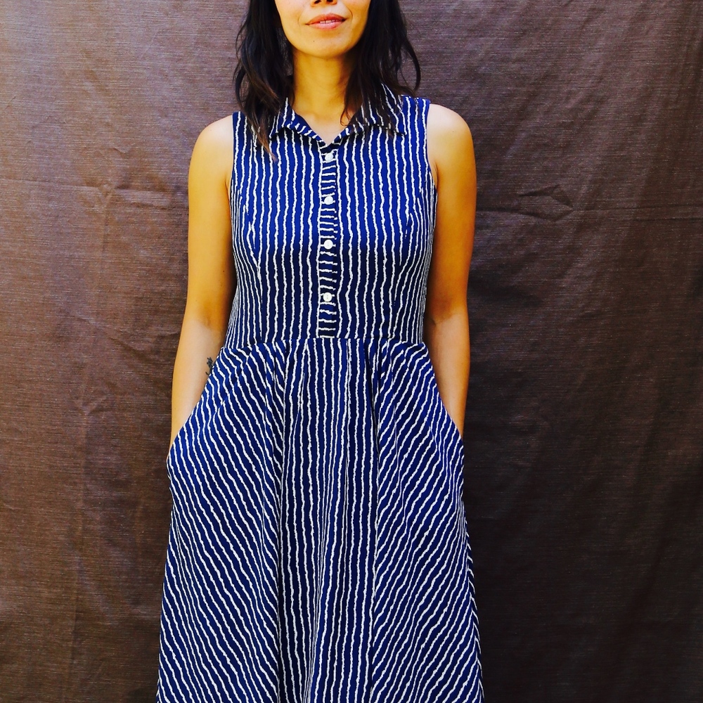 Super cute, comfy, midi dress