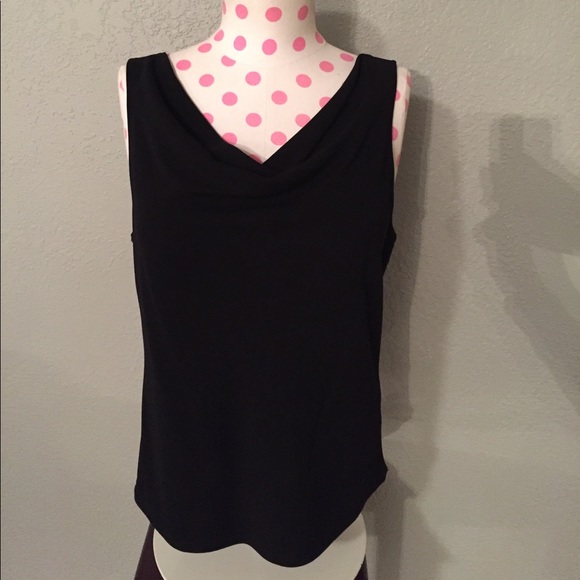 DKNY Scoop Neck Tank Top - Picture 2 of 3