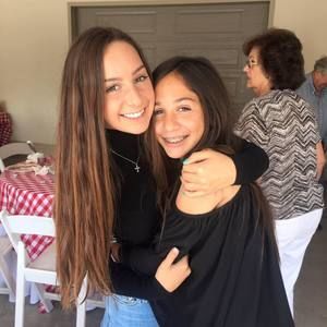 Meet your Posher, Holly