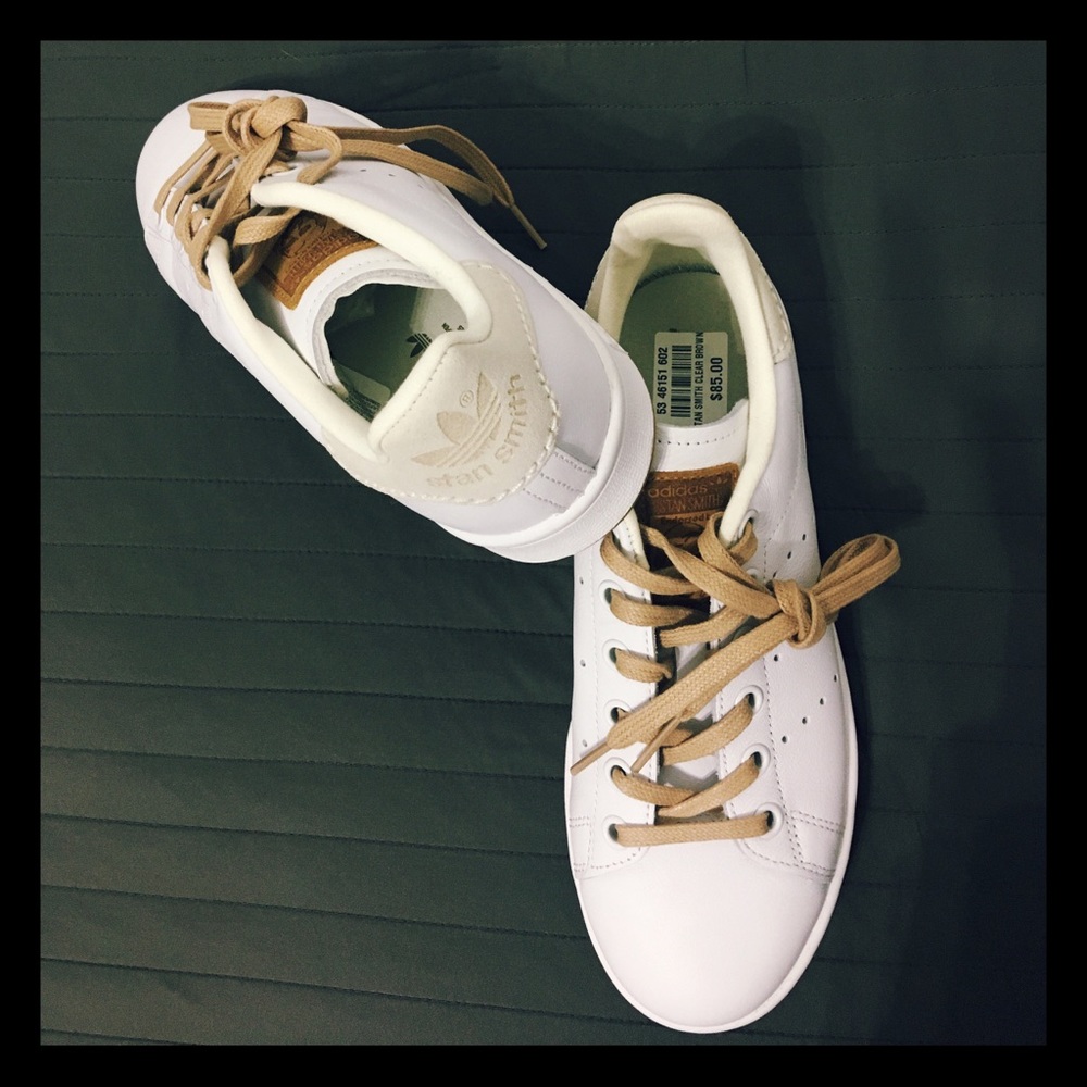 NWT Adidas Stan Smith (white, tan, gum sole)