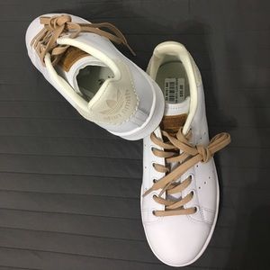 NWT Adidas Stan Smith (white, tan, gum sole) NWT Adidas Stan Smith (white, tan, gum sole)