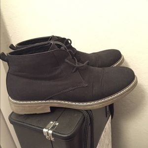 Black Chukka Boots/Timex Watch Bundle - Men’s 10