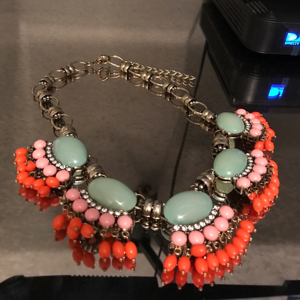 Colorful necklace - Picture 2 of 2