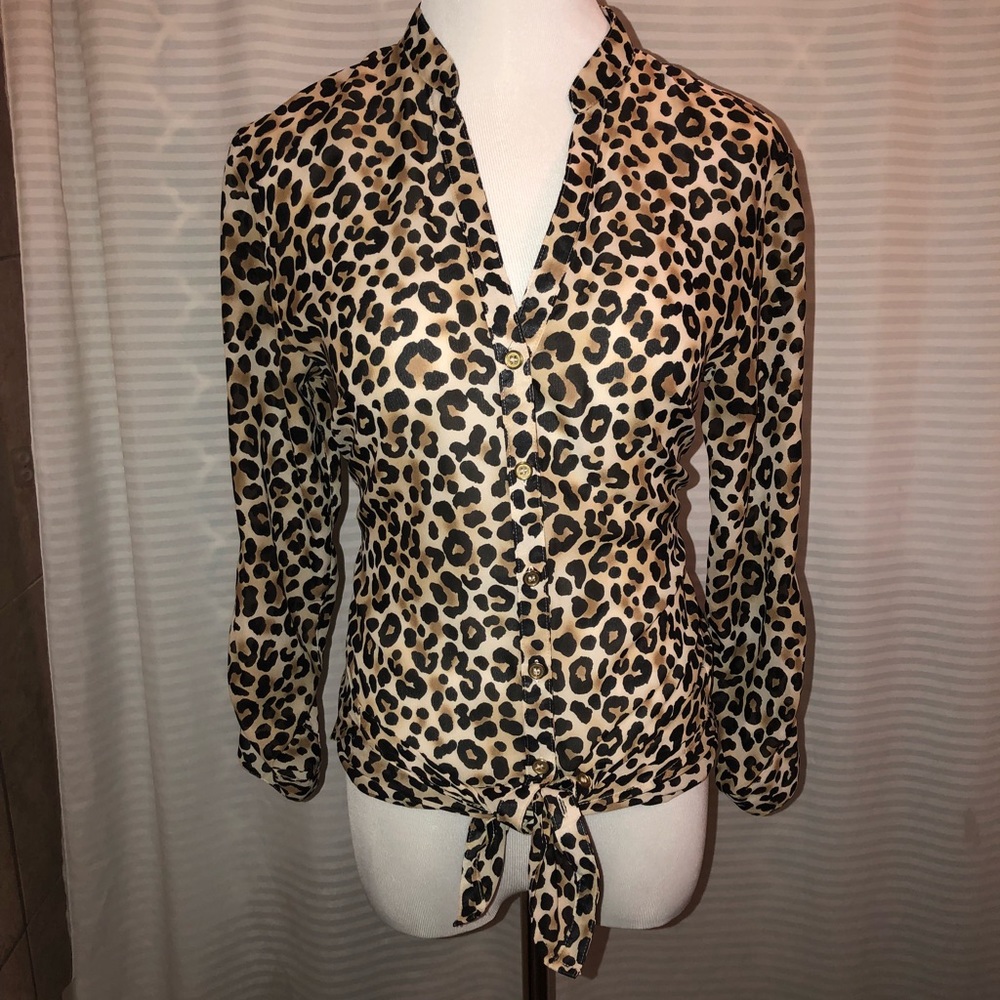 🔴🔴SOLD🔴🔴Leopard print top