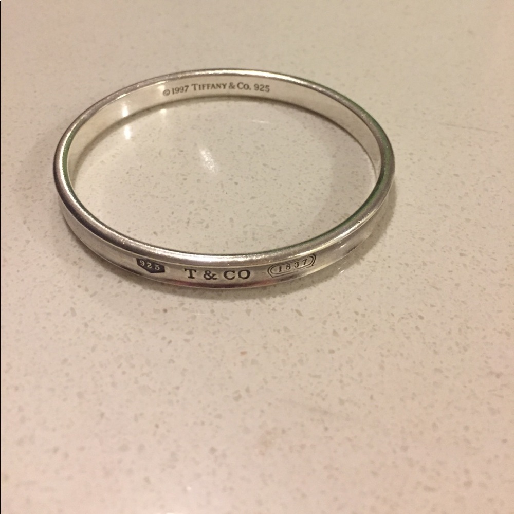 Authentic Tiffany & Co. bracelet bangle in silver