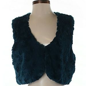 💥Apt 9 Blue Faux Fur Vest NWT BOGO 1/2