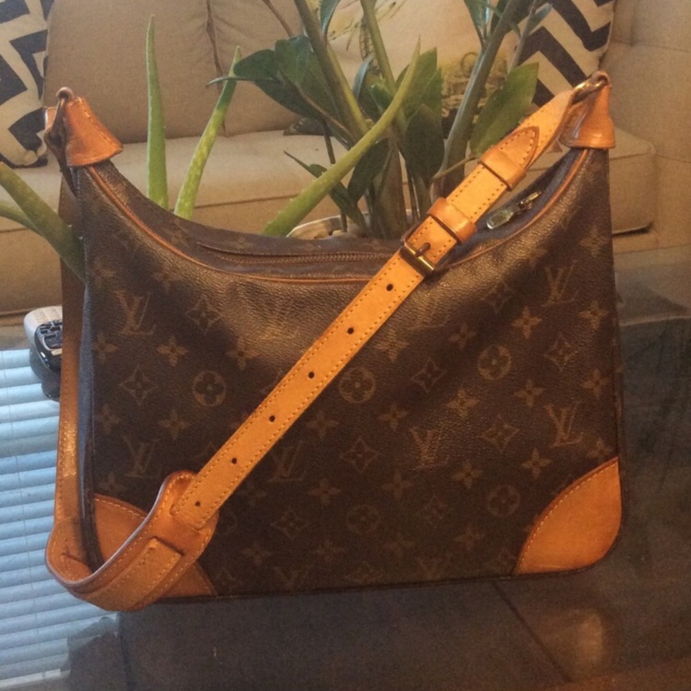 Louis Vuitton bag