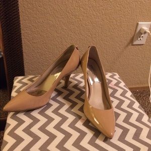 Comfortable and elegant heels.