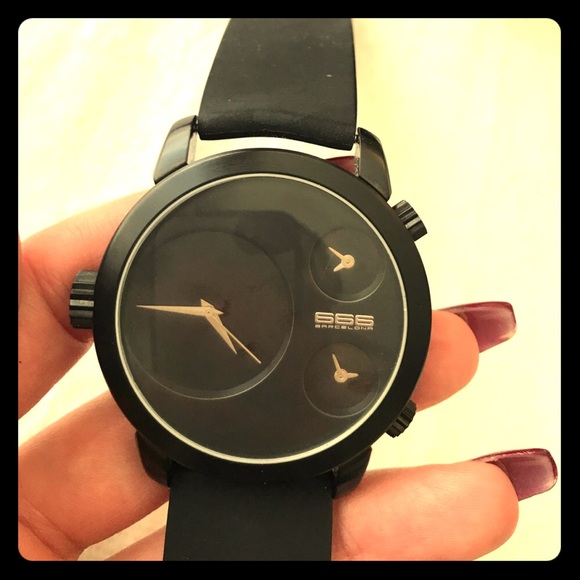 Other - 1 HOUR ONLY!🔥Barcelona “colour”  666 watch.🔥