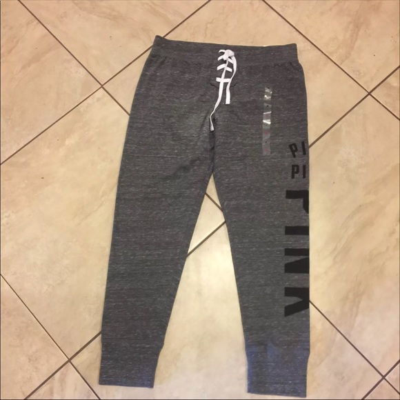 PINK Victoria's Secret Pants - NWT vs pink logo sweat pants size m