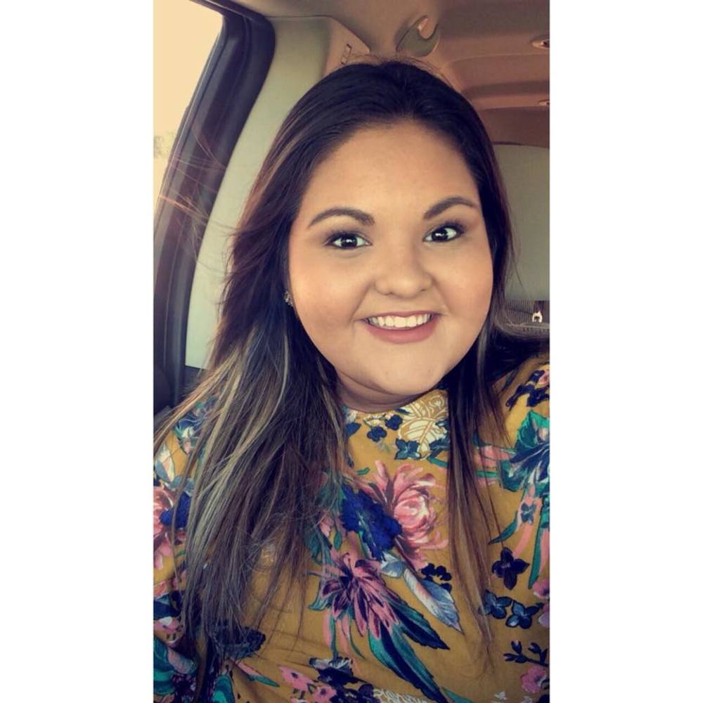 Meet your Posher, Julissa