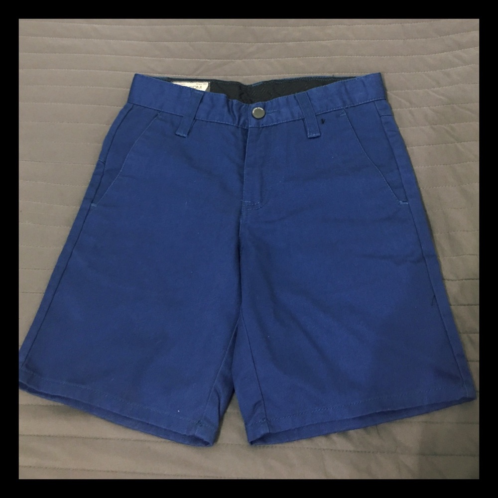 NWOT Volcom Navy toddler shorts