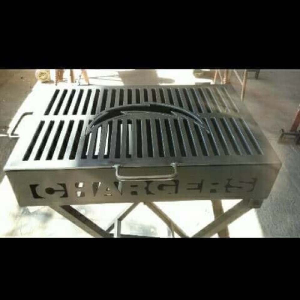 Charcoal  folding Grills of favorite teams