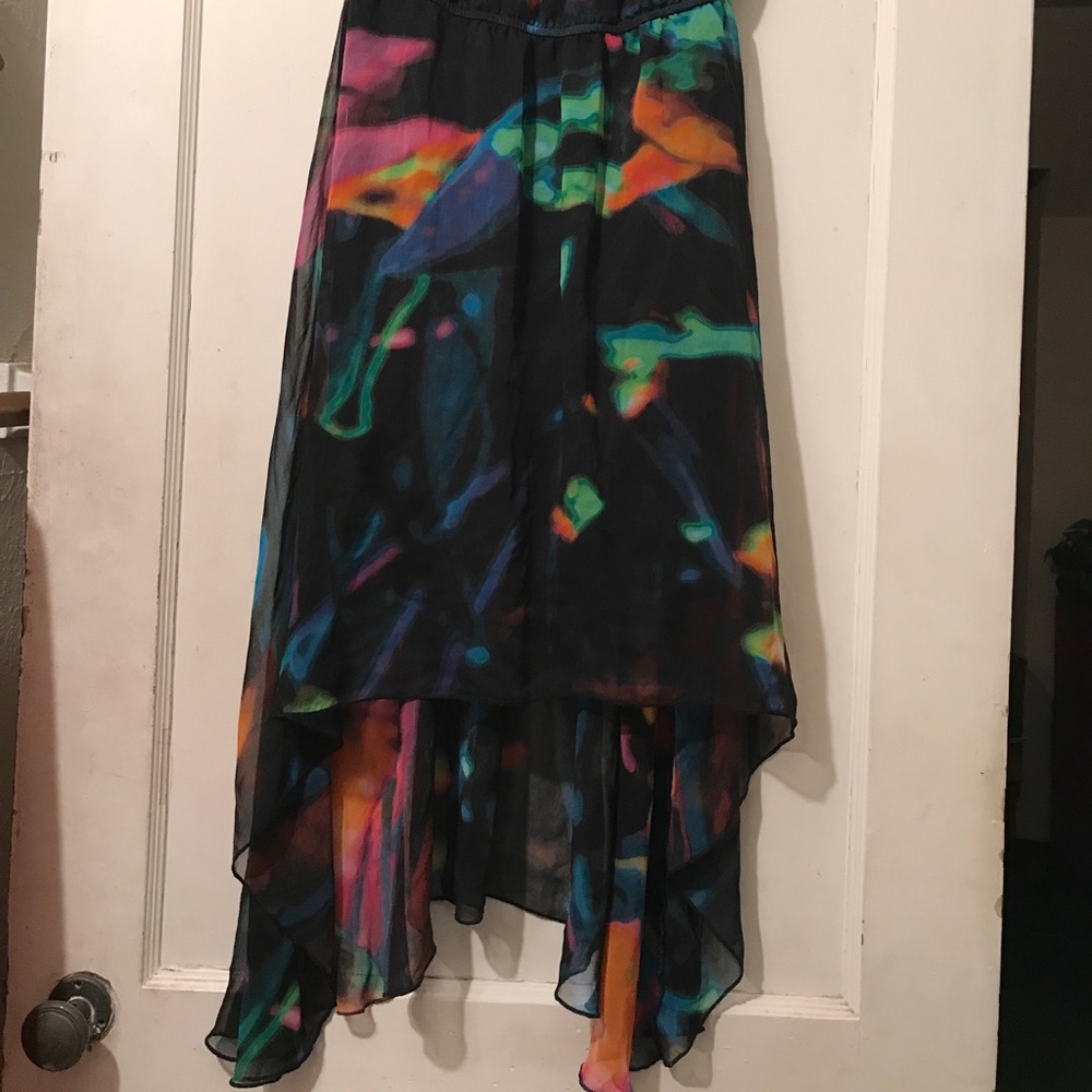 High-Low Dress - Picture 2 of 3