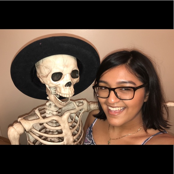 Meet Your Posher, Rosie! - Picture 3 of 6