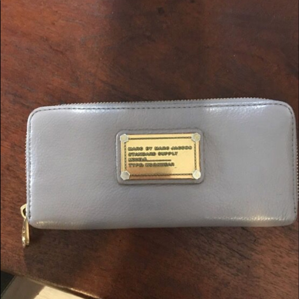 Marc jacobs wallet