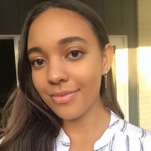 Meet your Posher, Shierra