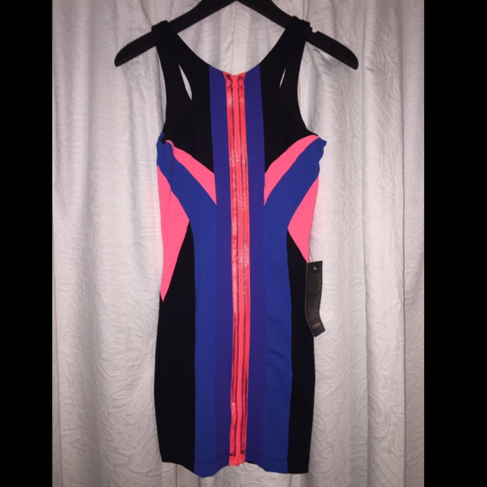 Bebe mini dress - Picture 2 of 6