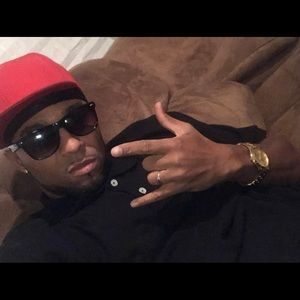 Meet your Posher, Quincy