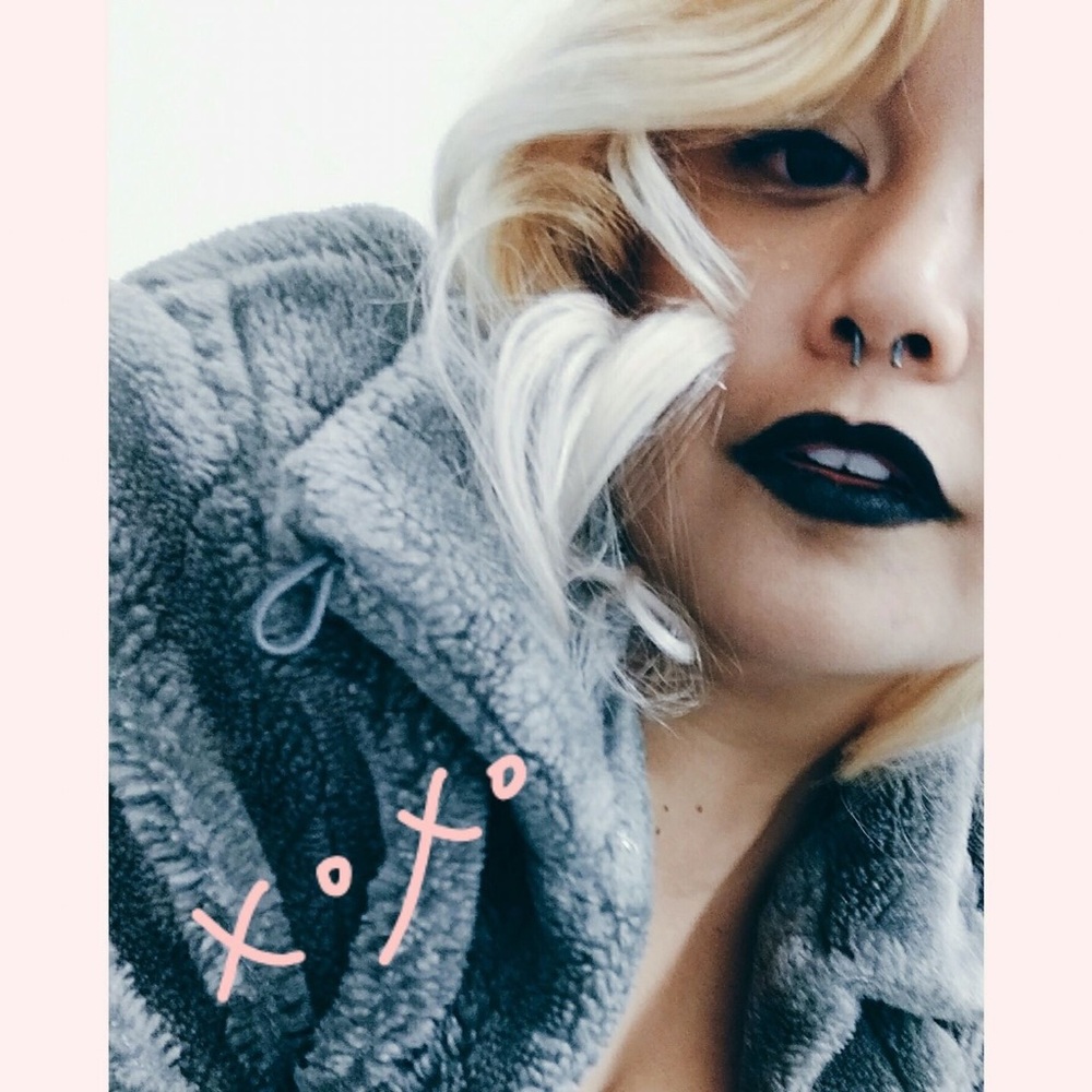 Meet your Posher, Nina