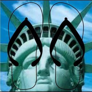 STATUE OF LIBERTY MATT SLIPPER