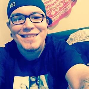 Meet your Posher, Elias