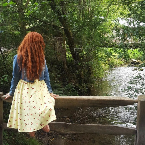 Meet your Posher, Julie - Picture 5 of 8