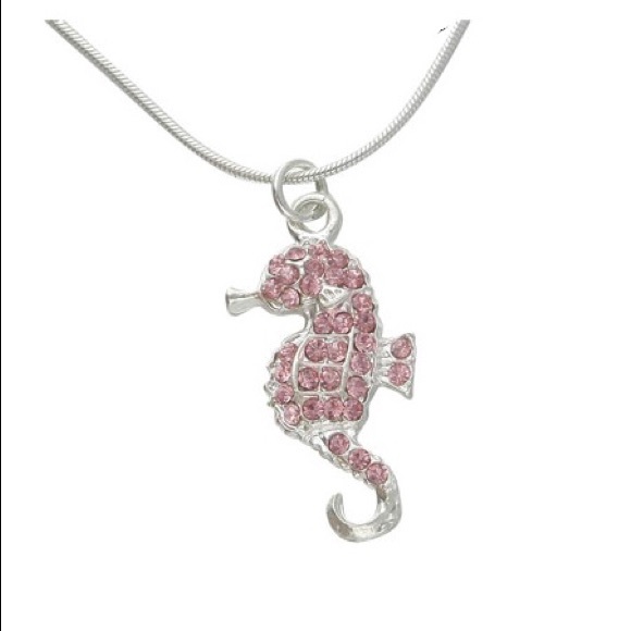 Blushing mermaid’s companion seahorse pendant - Picture 2 of 5