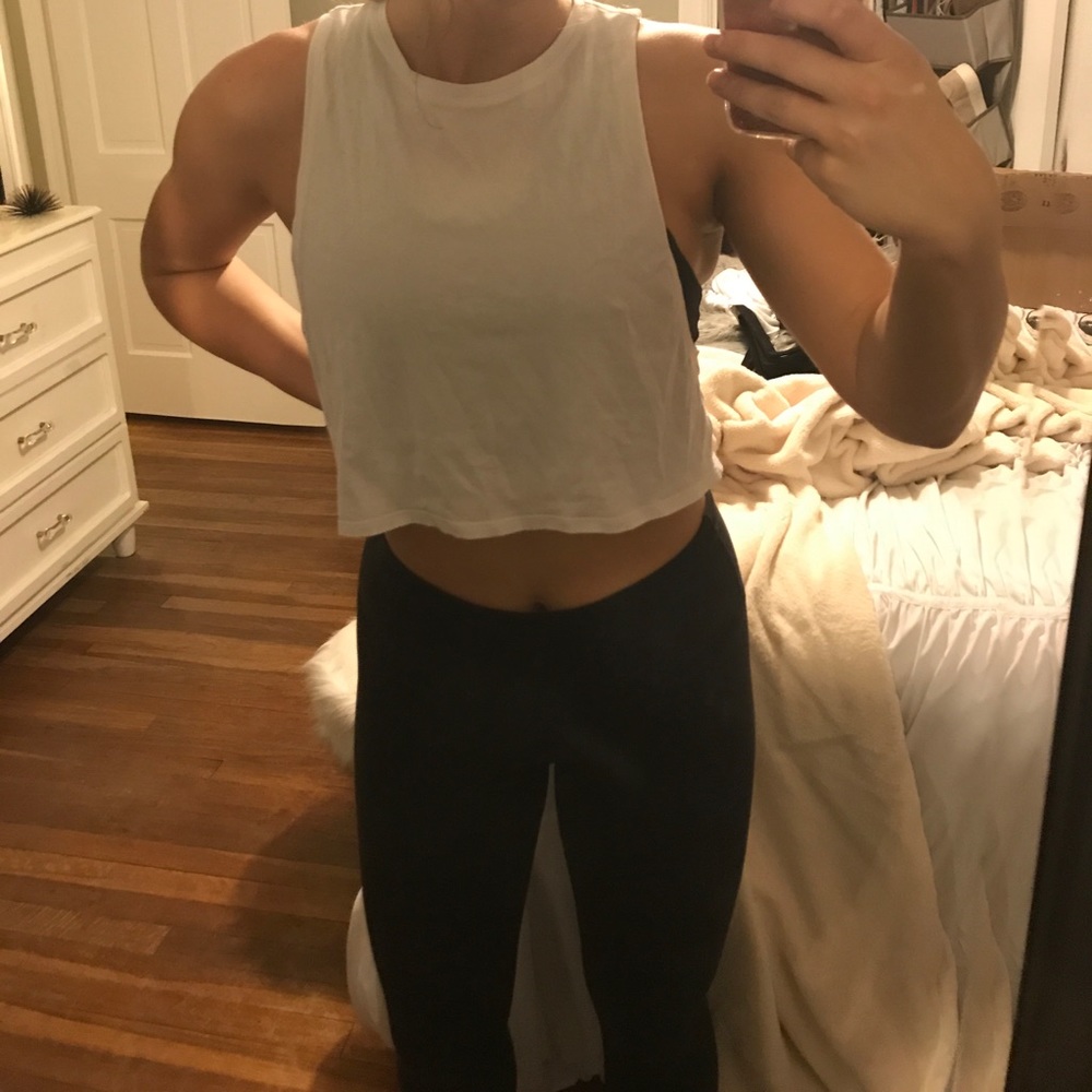 Lululemon top