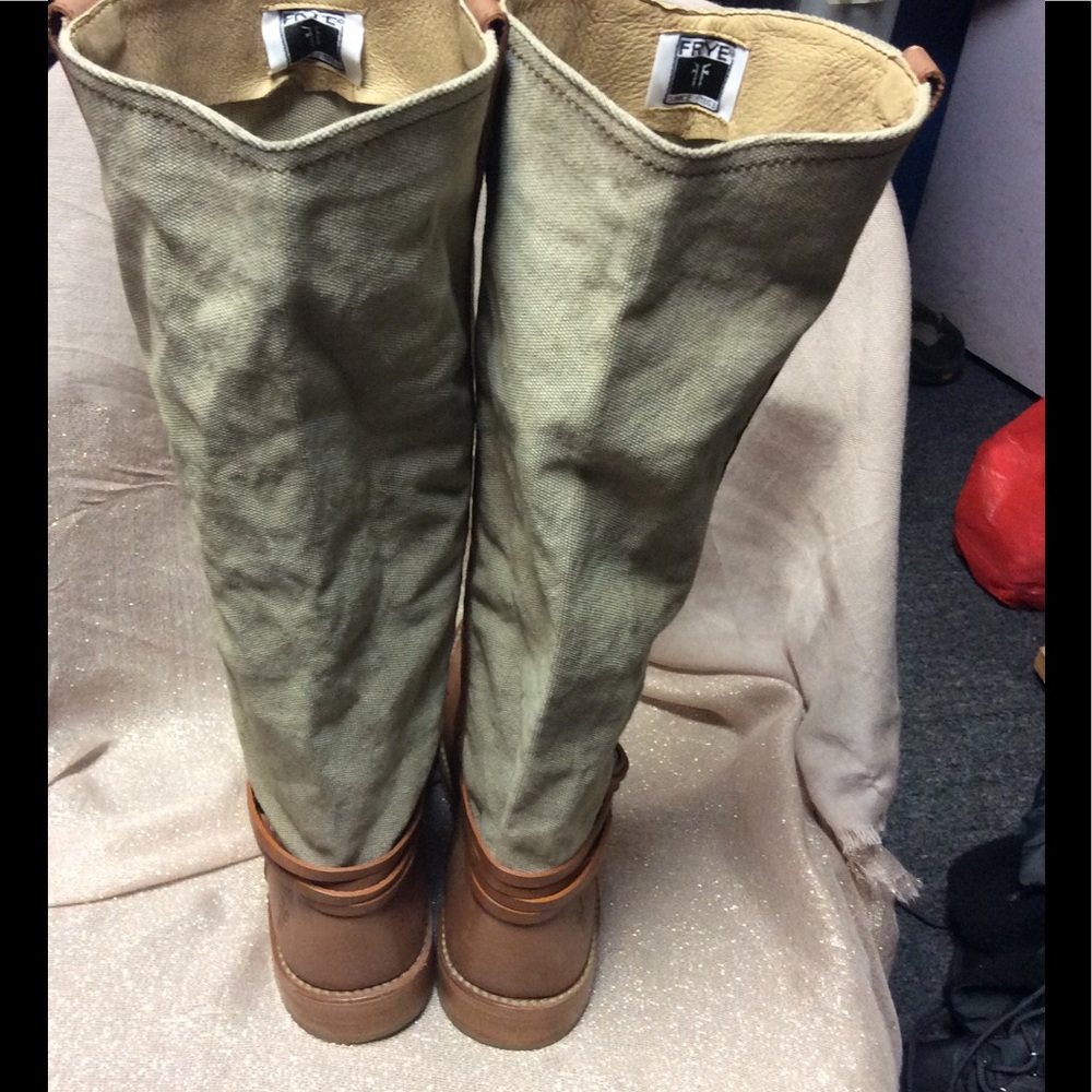 NEW!! FRYE Boots - Picture 3 of 5
