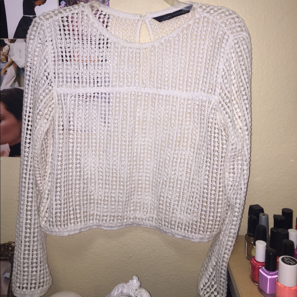 Mesh white top