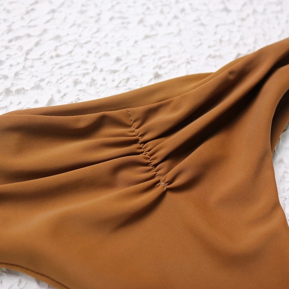 LAST 1• NWT• Nude cheeky swim set - Picture 6 of 8