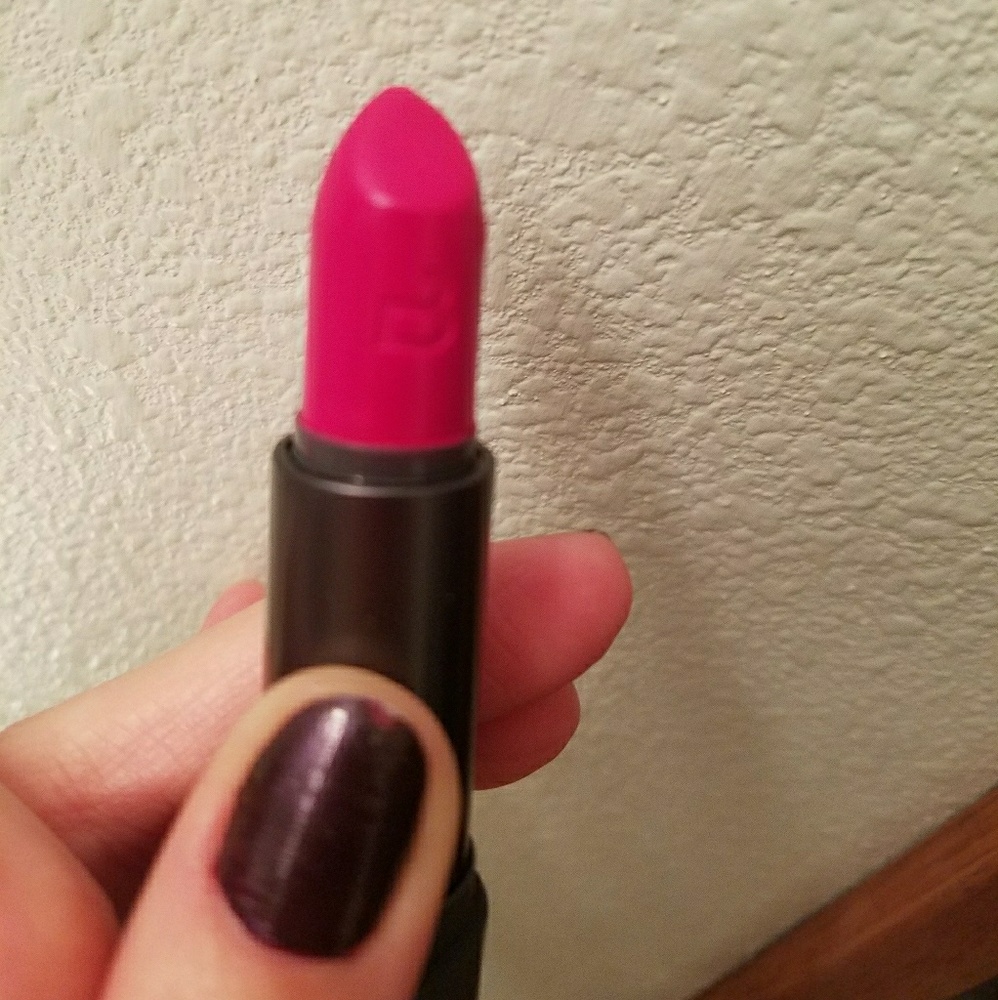 Bite creme Lipstick in Quince.