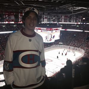 Meet your Posher, Luis