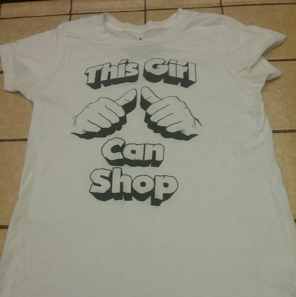 This girl can shop t-shirt