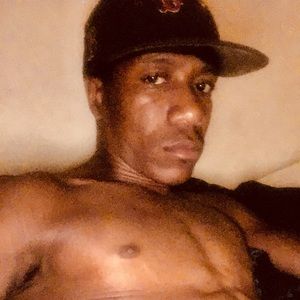 Meet your Posher, Damien